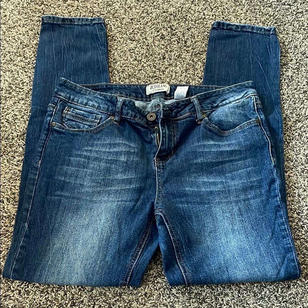 ZCO Jeans Women's Blue Classic Straight Leg Jeans